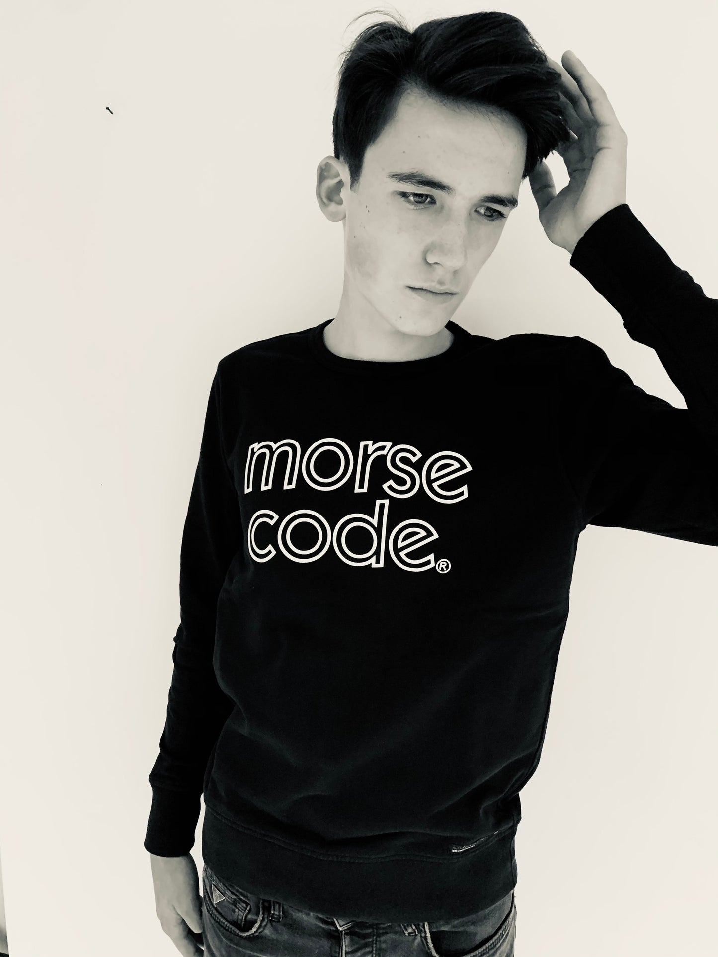 HOTEL1 - BRAND SWEAT - BLACK - last pieces